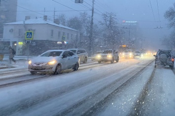 10 баллов. Снегопад парализовал движение в Краснодаре