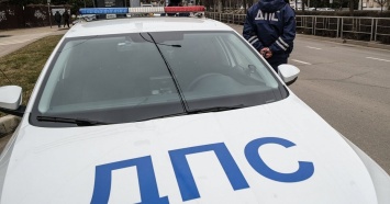 Прокатил с «ветерком»: в Кропоткине оштрафуют водителя автобуса, перевозящего пассажиров с открытой дверью