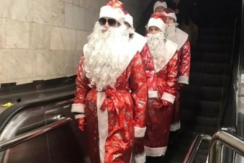 Полиция Адыгеи призвала быть осторожнее с незнакомыми Дедами Морозами