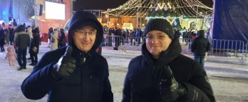 Владислав Шапша и Дмитрий Денисов посетил ярмарку "Рождество на Старом торге"