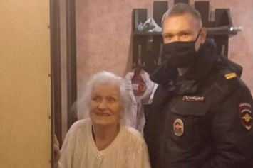 Полиция: ректор БФУ им. Канта спас пенсионерку, которая шла по улице раздетой