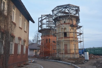 Разобрали: в Гусеве срывается реконструкция исторических башен у вокзала (фото)