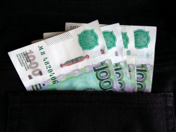 Депутат Госдумы предложила оплачивать дистанционные переработки офисных сотрудников