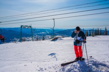 Интернет на высоте: туристы на вершине горы Зеленая в Шерегеше закачали больше 2 терабайт