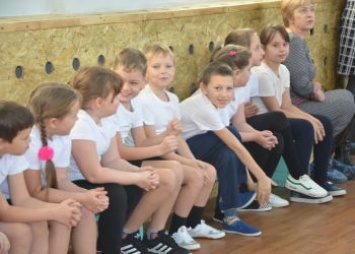 В школе Константиновского района открыли обновленный спортзал