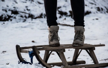 В Липецкой области две сестры-школьницы провалились под лед и утонули
