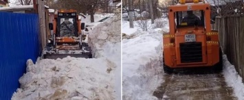 В Калуге 9 февраля коммунальщики вычистили пешеходные зоны до плитки