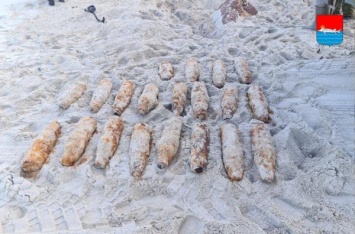 На побережье Балткосы после штормов жители нашли почти три десятка снарядов
