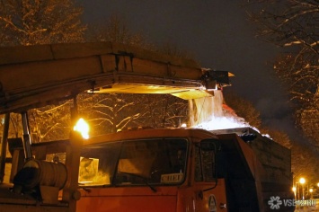 Власти кузбасского города отказались платить дорожникам за вывоз снега