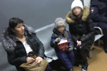 Пятилетний мальчик остался один на кузбасском вокзале