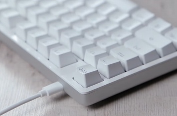 Компания Xiaomi представила механическую алюминиевую клавиатуру с 87 клавишами за 43 доллара