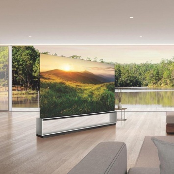 На CES 2020 презентовали телевизор LG Signature OLED TV R за 60 тысяч долларов