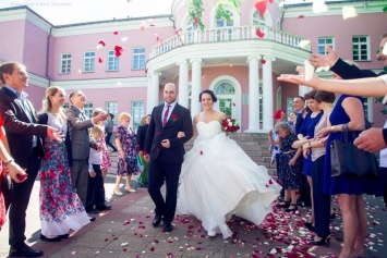Дворец бракосочетаний в Петрозаводске отметит 25-летний юбилей