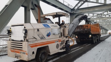 Подрядчик приступил к ремонту Старого моста в Барнауле