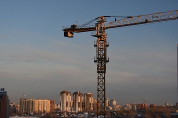 Власти Новосибирска выплатят до 200 тысяч рублей обманутым дольщикам