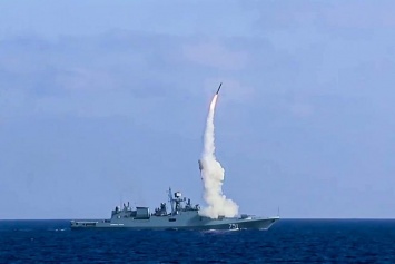 Опубликовано видео поражения цели "Калибром" на учениях в Черном море