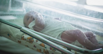 Демидовская больница выплатит 200 тысяч родителям умершего из-за ошибки врача ребенка