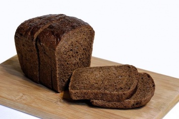 Эксперты спрогнозировали рост цен на черный хлеб в России
