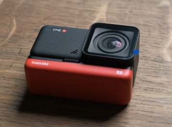 Представлена новейшая экшн-камера Insta360 ONE R