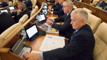 Доходы и расходы бюджета-2019 года увеличат на 3,8 млрд рублей