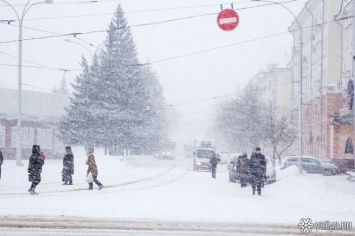 Снегопад и штормовой ветер накроют Кузбасс в ближайшие выходные