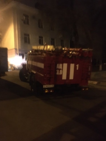 В Белгороде в подъезде трехэтажки хлопком газа выбило окно