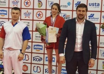 Амурская самбистка завоевала «серебро» всероссийских соревнований