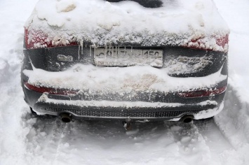 В каких случаях могут выписать штраф за неочищенную от снега машину, рассказали эксперты