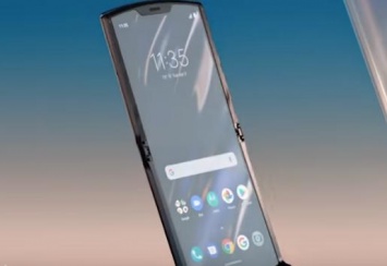 Motorola выпустила видеоинструкцию для раскладушки RAZR 2019