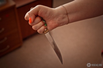 Ревнивая оренбурженка напала с ножом на сожителя