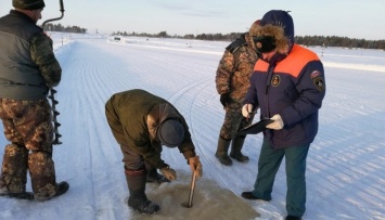Сотрудники ГИМС продолжают проводить для югорчан профилактические мероприятия по безопасности на льду