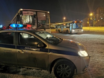 Красноярец с признаками наркотического опьянения возил пассажиров в городском автобусе