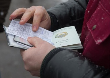 В Нижневартовске предстанет перед судом гражданка ближнего зарубежья, предъявившая поддельный документ