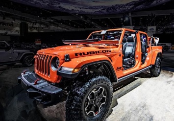 Бренд Jeep на автосалоне в Чикаго представил спецверсии моделей Gladiator и Wrangler