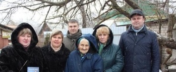Депутаты Городской Думы поздравили с юбилеем труженицу тыла