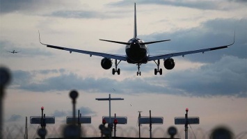 Вылетевший в Симферополь самолет вынужден был вернуться в Домодедово