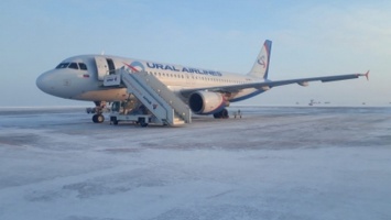 Названа причина обрушения трапа в аэропорту Барнаула