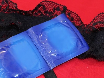 Исследование: россияне стали массово закупать презервативы к 14 февраля