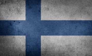Власти Финляндии поселят мужчин и женщин в общих казармах