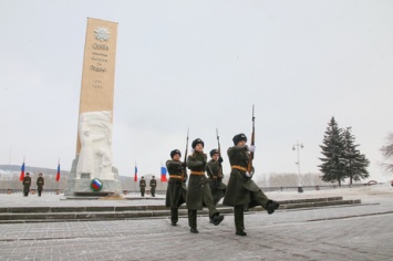 Кузбассовцы почтили память защитников Отечества
