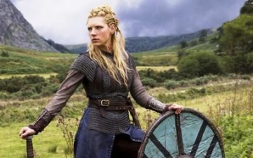 Археологи воссоздали лицо женщины-викинга с боевой раной на голове