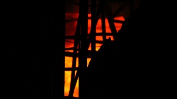 В Саратове ребенок по неосторожности поджег балкон
