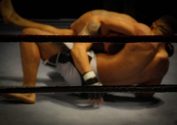 Умар Нурмагомедов дебютирует в UFC на одном турнире с братом