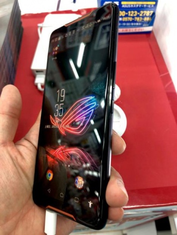 Смартфон ROG Phone II от Asus обновили до Android 10