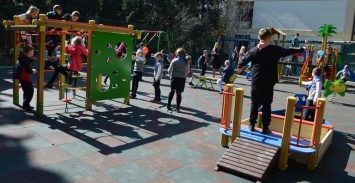 В Гаспре открыли новую детскую площадку
