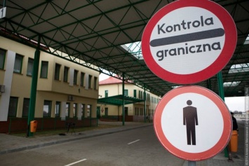 Въезд в Польшу на легковых автомобилях закроют в ночь на 15 марта