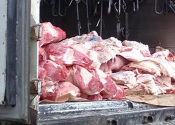 В Приамурье задержали 250 килограммов подозрительного мяса