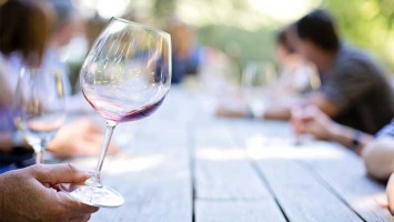 Какое вино может помочь сбросить лишние килограммы