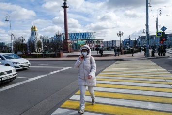 На всей территории России из-за коронавируса введен режим повышенной готовности