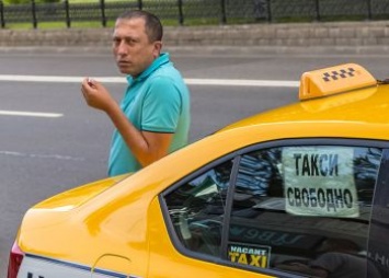 В России таксисты начнут доставлять безрецептурные лекарства